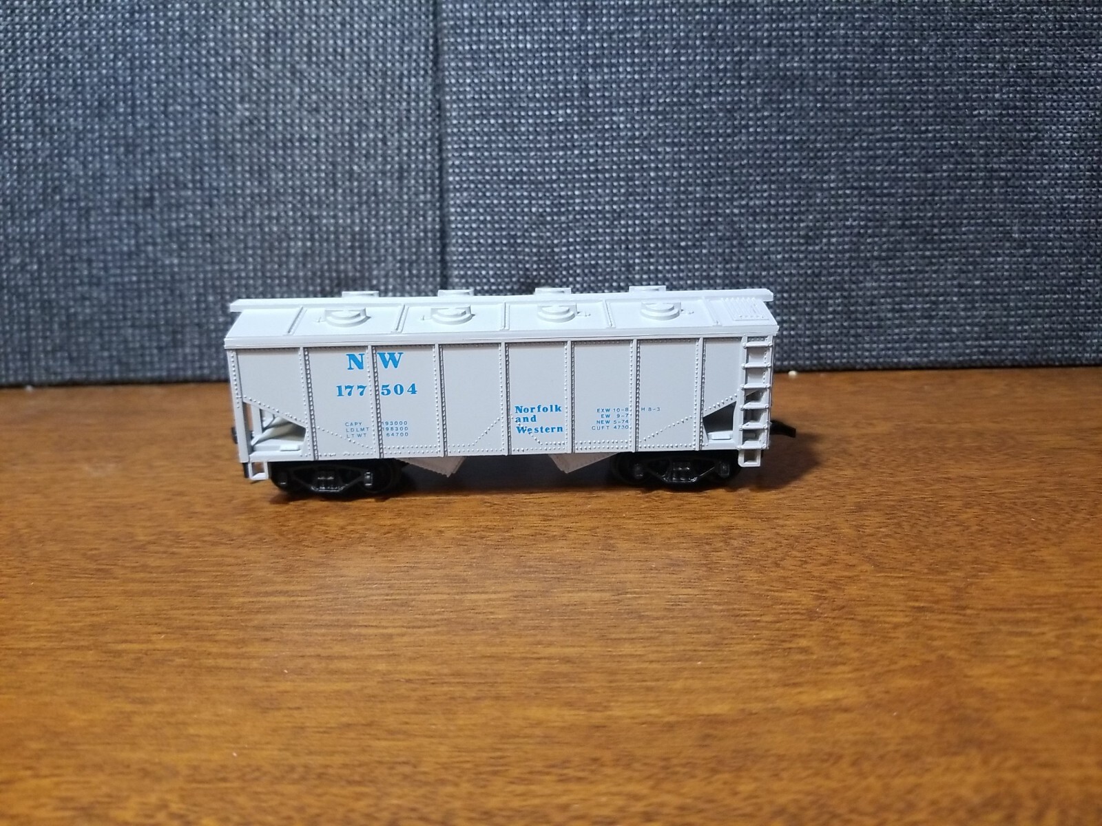 Picture 5 of 10