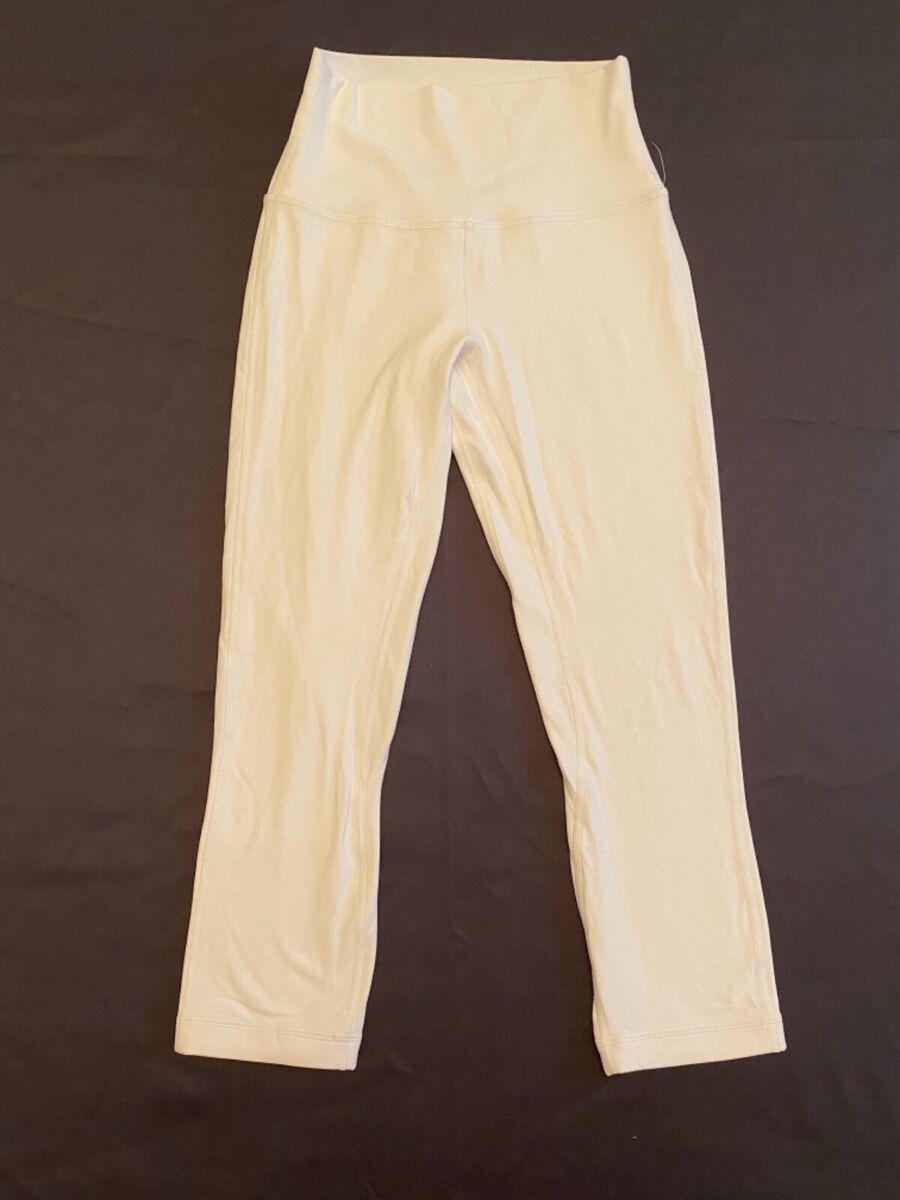 NWT & NWOT Lululemon Align Crop *21 NWT & NWOT Lululemon Align Crop *21