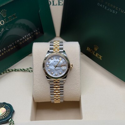 Rolex Lady-Datejust 28 Mother of Pearl Diamond Two Tone Yellow Gold Jubilee