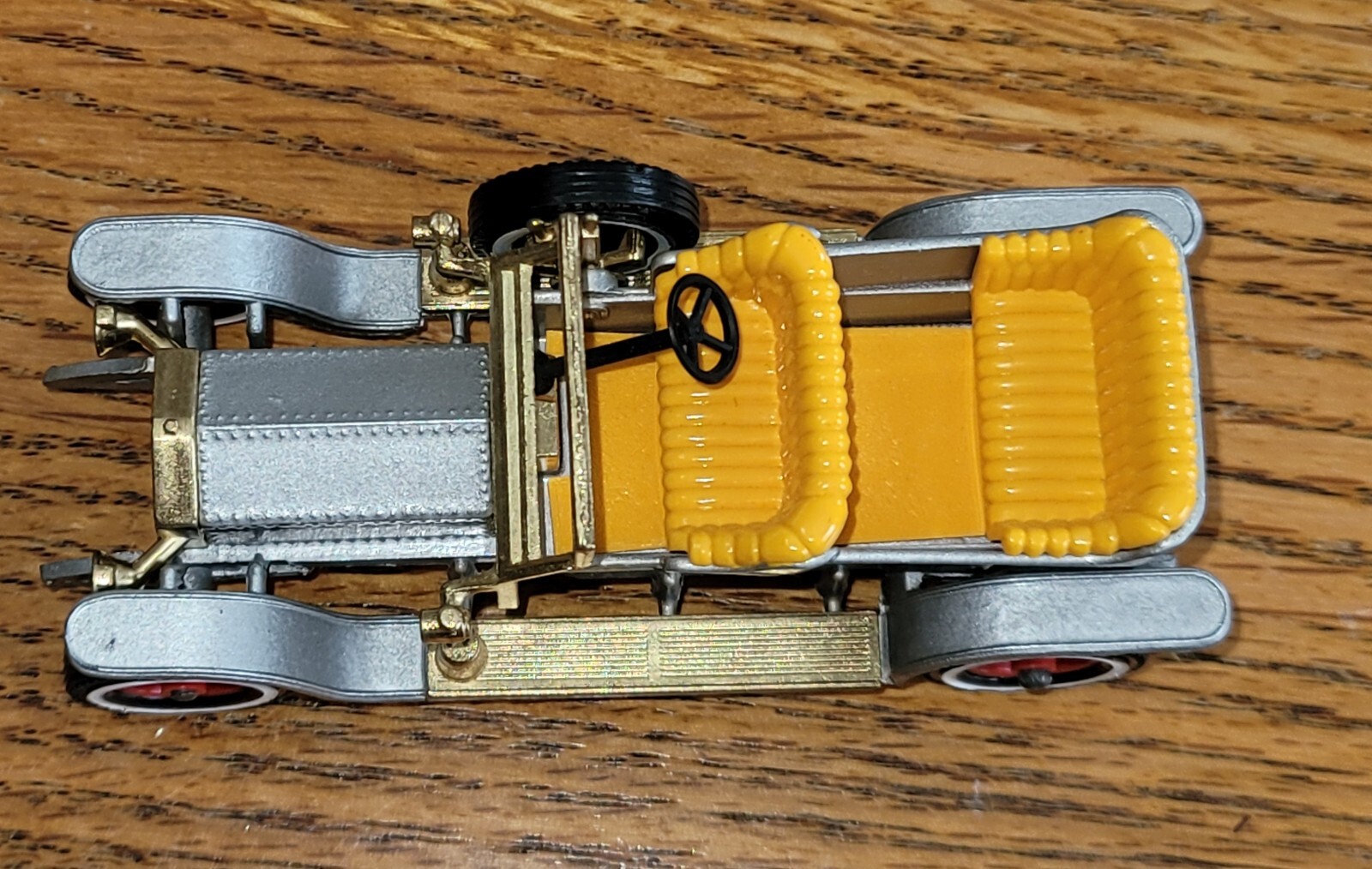 Picture 14 of 24