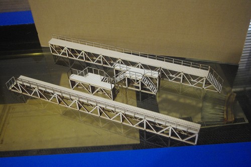 Kit plataforma servicio escala S. Debes construir y clima - Imagen 1 de 3