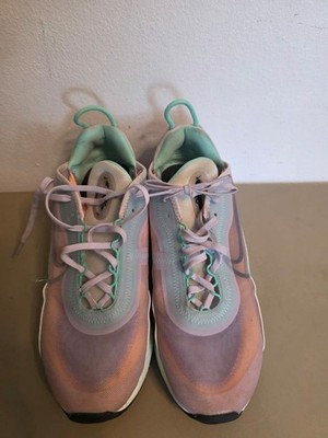 Nike Air Max 2090 Easter Women s 9.5 Infinite Lilac Running Sneakers