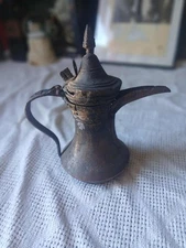 ANTIQUE TRADITIONAL ARABIC BRASS DALLAH COFFEE POT #2