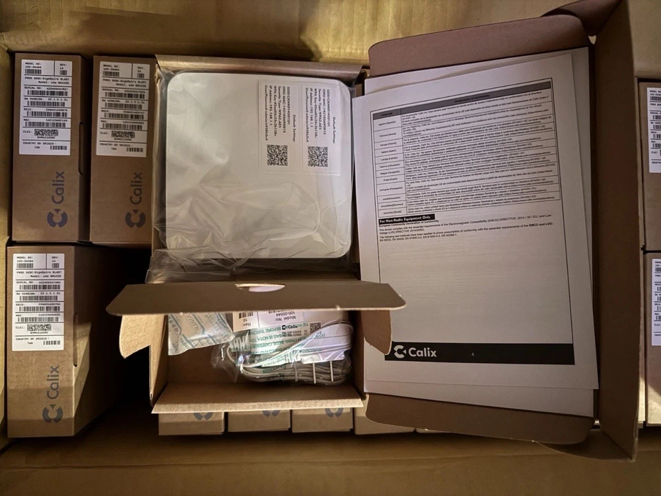 CALIX GigaSpire Mesh BLAST u4m - GM1028 - (100-05494 14) wi-fi 6 mesh router - Image 3 of 3