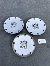 4 X GENUINE PEUGEOT 807 LARGO ALLOY WHEEL CENTRE CAPS  1484515077 C144