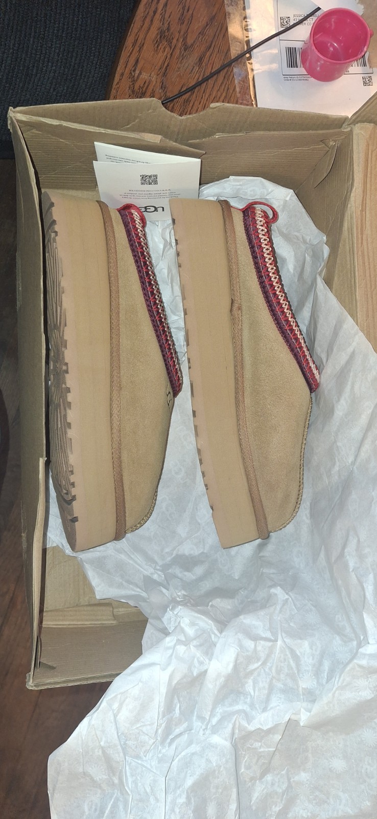 PANTOFOLA D’ORO UGG Tazz Ciabatte con plateau da donna con semi di senape taglia 7 Beige