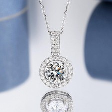 2 Carat Moissanite Solitare Necklace