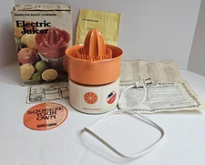 Vintage Hamilton Beach Dominion Electric Citrus Juicer Model 2109-2 Made in USA
