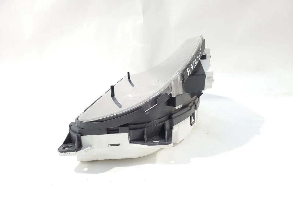 1980 Volvo S80 OEM Speedometer 2.9L Automatic FWD  - Image 3 of 4