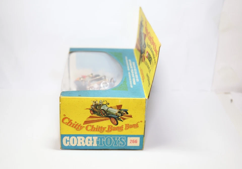 Corgi 266 Chitty Chitty Bang Bang In Original Box - Near Mint Vintage Rare Gold - Image 3 of 4