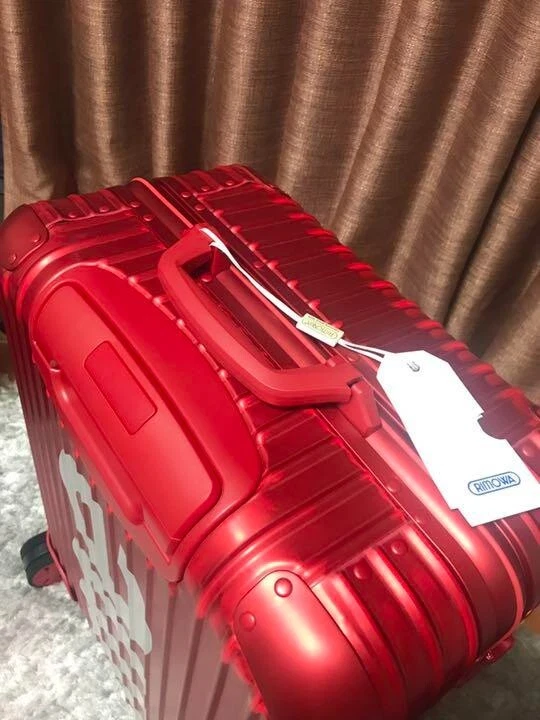 Supreme RIMOWA Topas Multiwheel 82L SS 18 - Stadium Goods