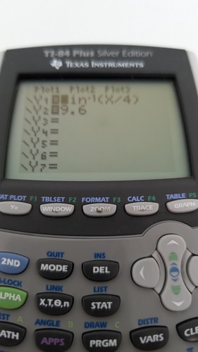 Calculadora gráfica Texas Instruments TI-84 Plus - Edición plateada probada funcionando - Imagen 4 de 8