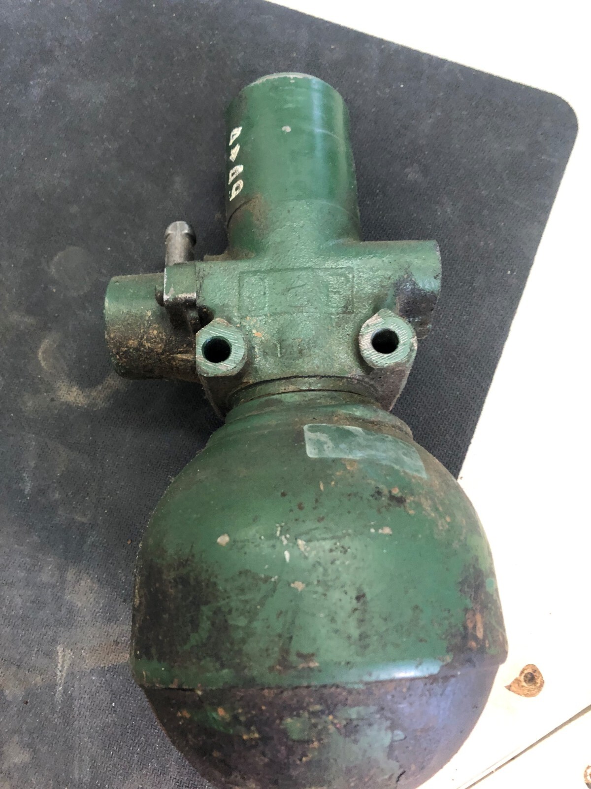 rolls royce hydraulic accumulator