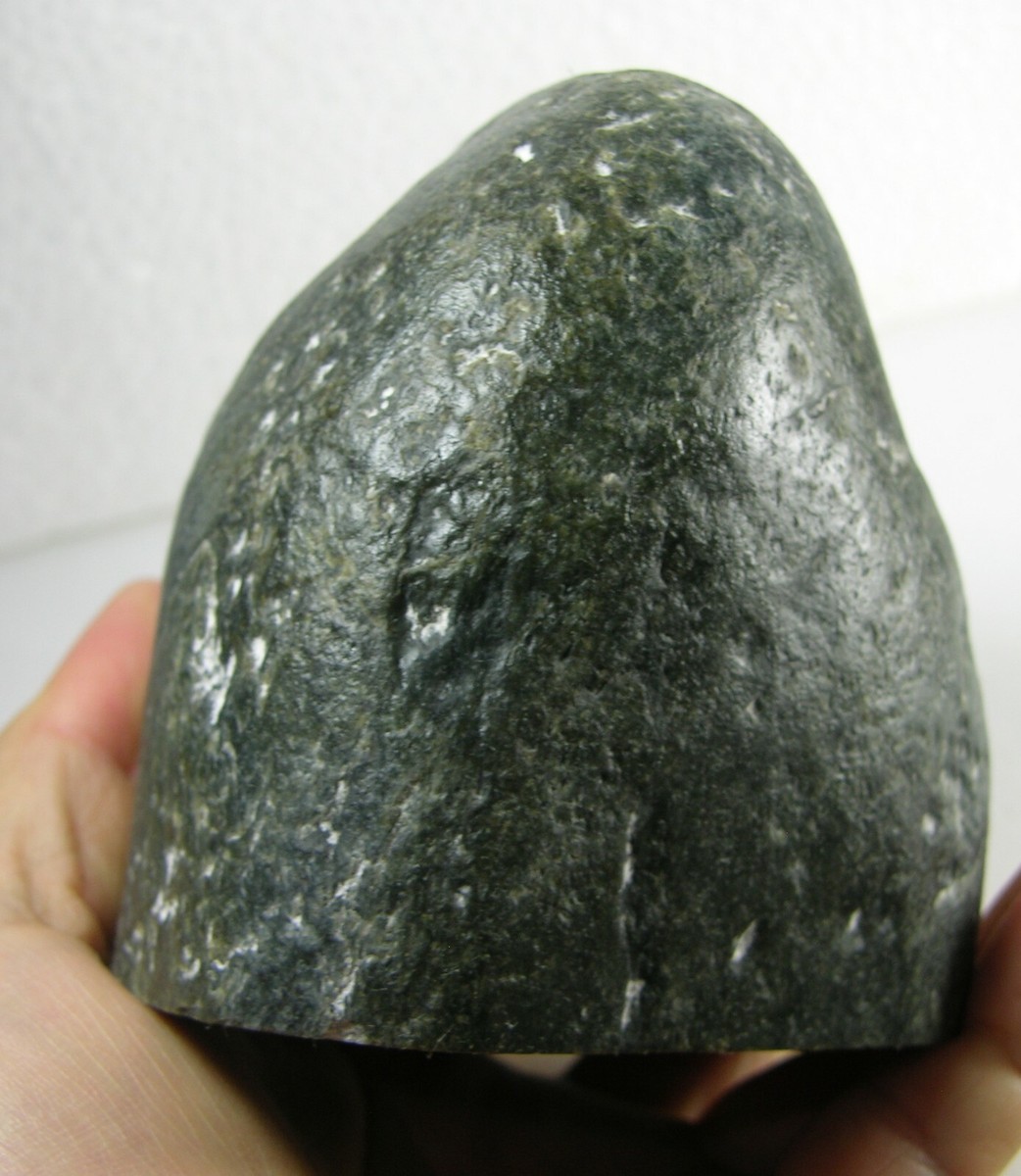 1460g Washington USA Rough Dark Green Jade Block Chunk 1460g Washington USA Rough Dark Green Jade Block Chunk