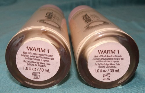 LOT OF 2 NEW = Mineral Fusion Liquid Foundation Warm 1 Fair 1 fl oz. New in Box - Picture 11 of 11