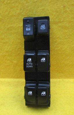 2007 - 2010 Hyundai Elantra Driver Side Window Control Switch PN 367492-1200X