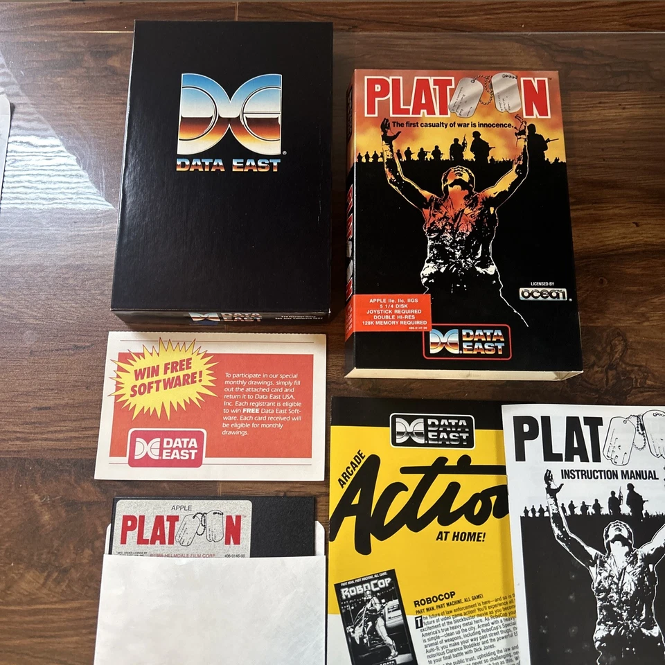 Pelotón - Videojuego Apple II / 128k 1988 Videojuego de Computadora CIB Completo Usado Foto 2 de 4