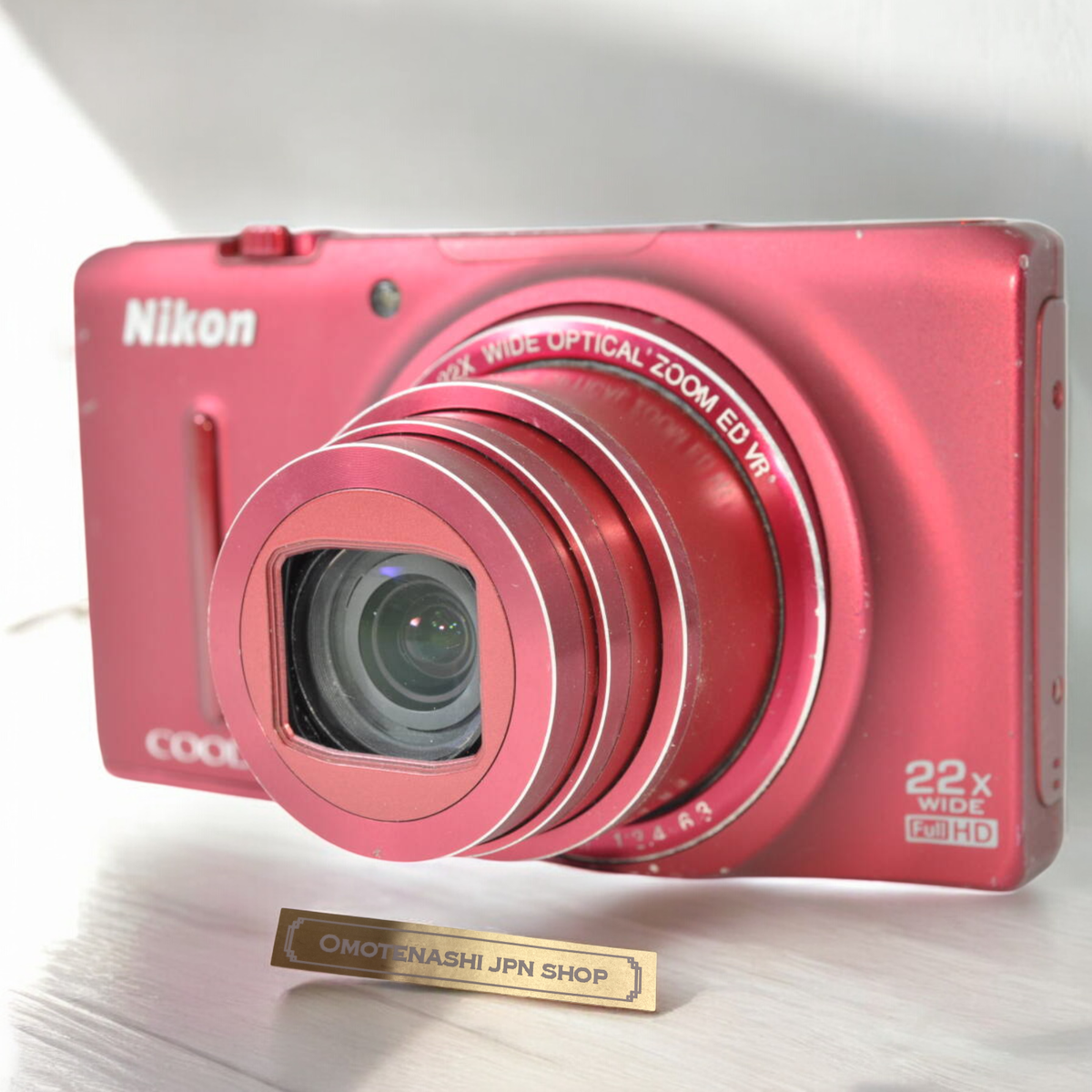 Nikon Coolpix S9500 Sample Pictures Nikon CoolPix S9500 Color Red