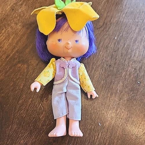 1979 American Greeting Strawberry Shortcake Friend ALMOND TEA doll Hong Kong