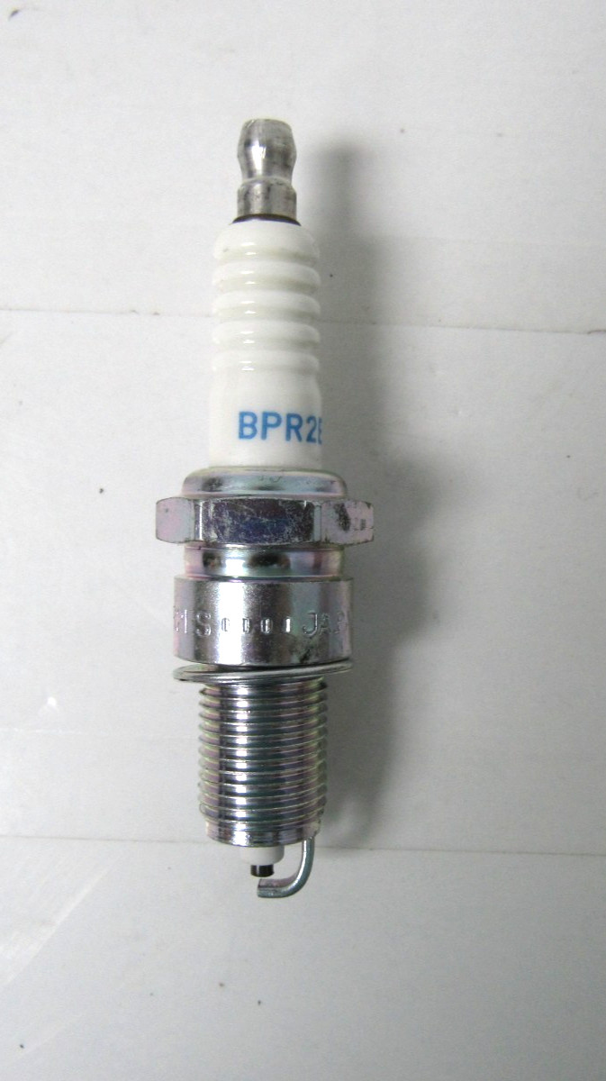 NGK R BPR2ES SPARK PLUG