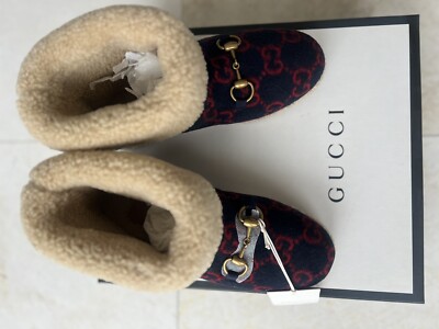 size 7.5M- Gucci Fria Ankle Boot GG Logo Wool Shearling Lined Navy