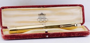 ⊞ドイツ＊１９３６年/第１１回夏季オリンピック＊型押しガラス灰皿（実物） Berlin Olympics 1936 | eBay