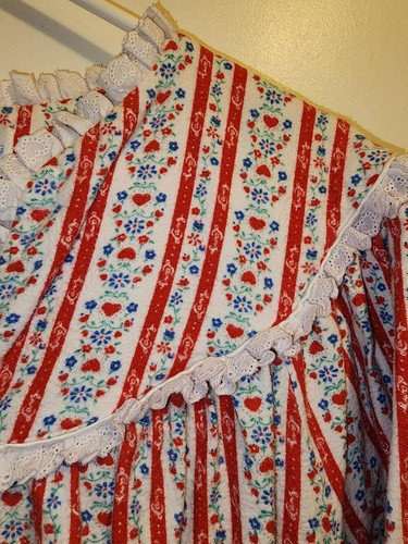Lanz Of Salzburg Red Stripe Hearts FLANNEL Long Ballet Nightgown M Heart Button - Picture 6 of 12
