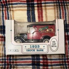 NIB ERTL 1923 Anheuser Busch Delivery Truck Bank 1/25 DieCast Model 9056-10EA