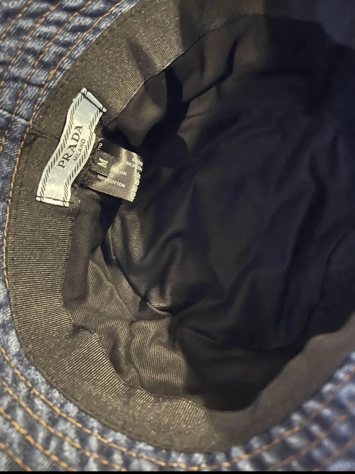 Prada Denim Bucket Hat Medium Size - Designer Blue Washed Denim Logo Hat Foto 3 de 3