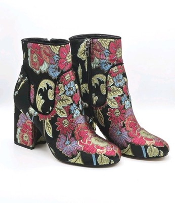 Marc Fisher Jana Black Floral Embroidered Silk Brocade Booties 7.5M Festival 