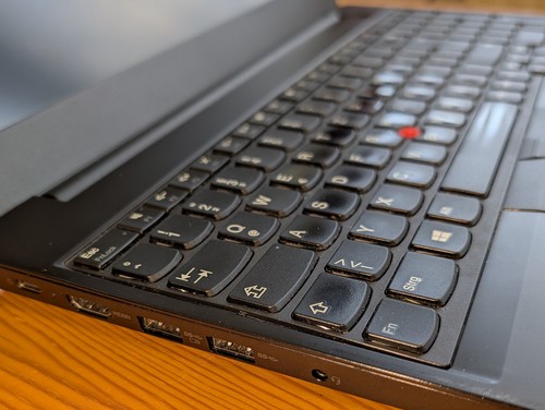 Lenovo ThinkPad E580, 15.6", i5-8250U, WIN11 Pro, 250GB, FHD, 16GB RAM, Akku neu