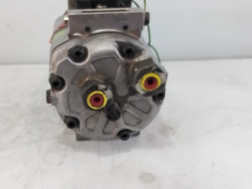 8D0260805 klimakompressor VOLKSWAGEN PASSAT BERLINA 3B2 dmuap1832868