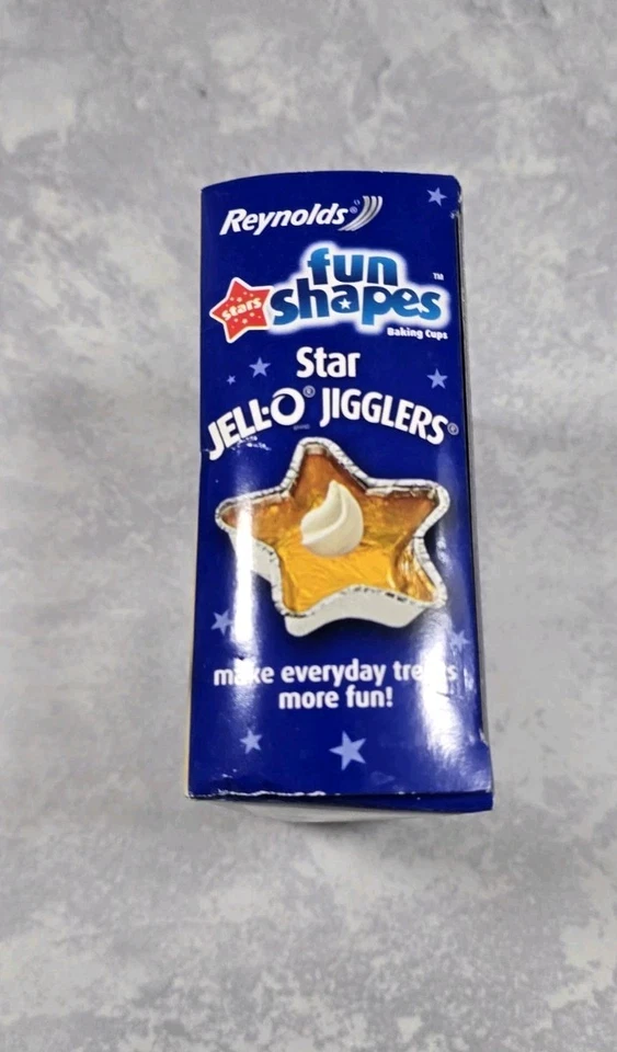 Tazas para hornear Reynolds 2005 Fun Shapes en forma de estrella 3,5 oz (24 tazas de papel de aluminio) Nuevo de Lote Antiguo Foto 4 de 4