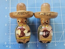 Vtg Wooden Mariachi Men Salt Pepper Shakers S P Mexican Sombrero Painted