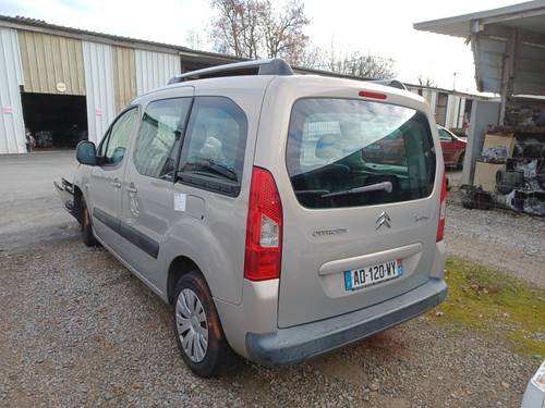Retroviseur droit CITROEN BERLINGO 2 PHASE 1 1.6 HDI - 16V TURBO /R:104230982 - Bild 6 von 7