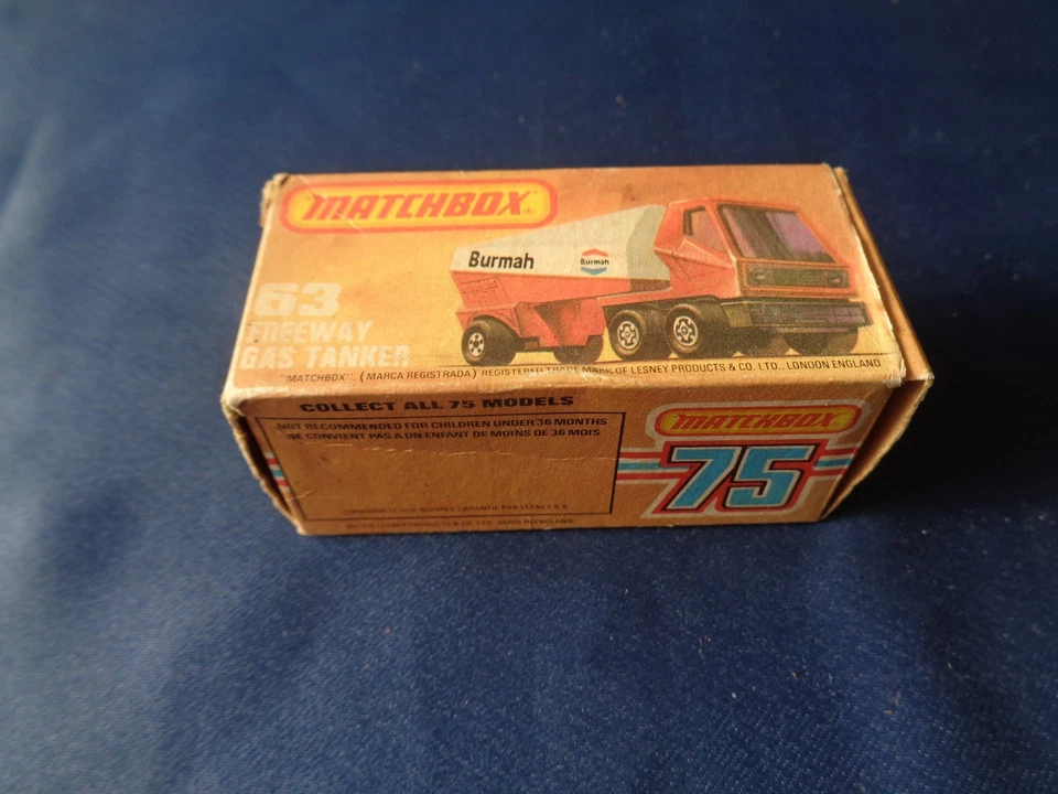 MATCHBOX COLLECT ALL 75 MODELS  SUPERFAST LESNEY FREEWAY GAS TANKER BURMAH N° 63 - Immagine 2 di 4