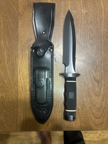 SOG Demo Knife
