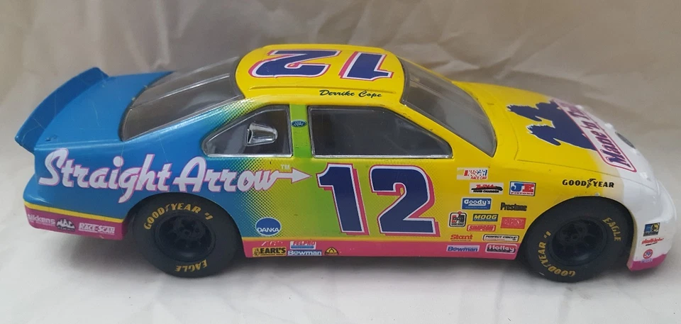 1996 Racing Champions #12 Derrike Cope: carro Ford Nascar escala 24 SEM CAIXA - Imagem 4 de 4