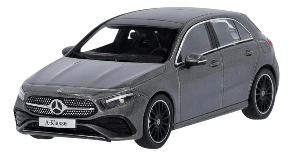 MERCEDES A CLASS W177 AMG LINE 2018 MOUNTAIN GREY SPARK B66961046 1:43 BENZ - Photo 3/4