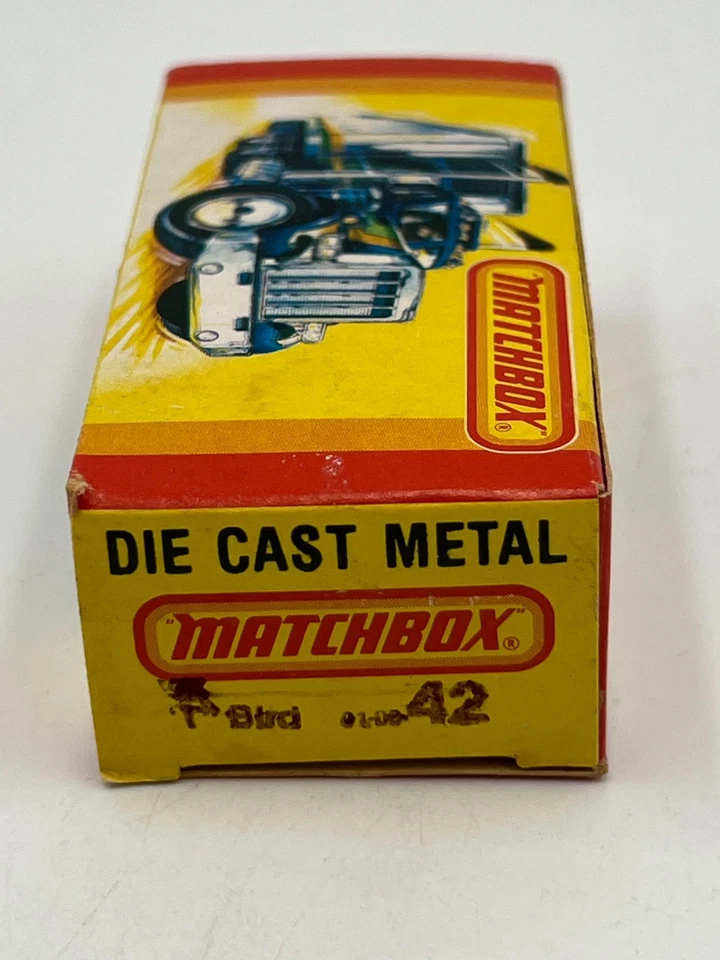 De colección 1982 Matchbox #42 Lesney 1957 Thunderbird rojo convertible coche como nuevo Foto 3 de 4