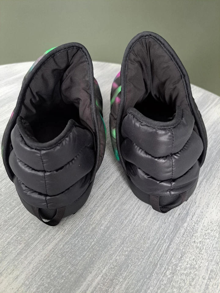 Botas femininas The North Face ThermoBall Eco Traction Aurora tamanho 8 - Imagem 3 de 4