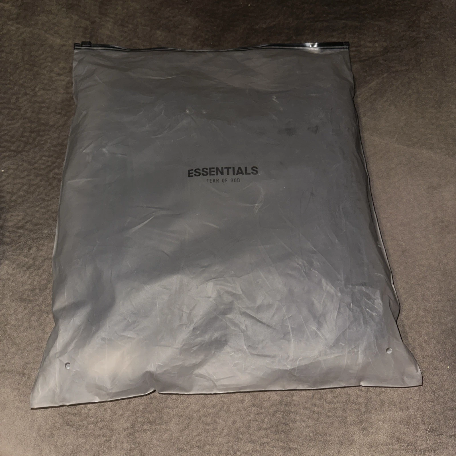 Felpa con cappuccio taglia XS Jet nera NUOVISSIMA Fear of God Essentials 100% autentica