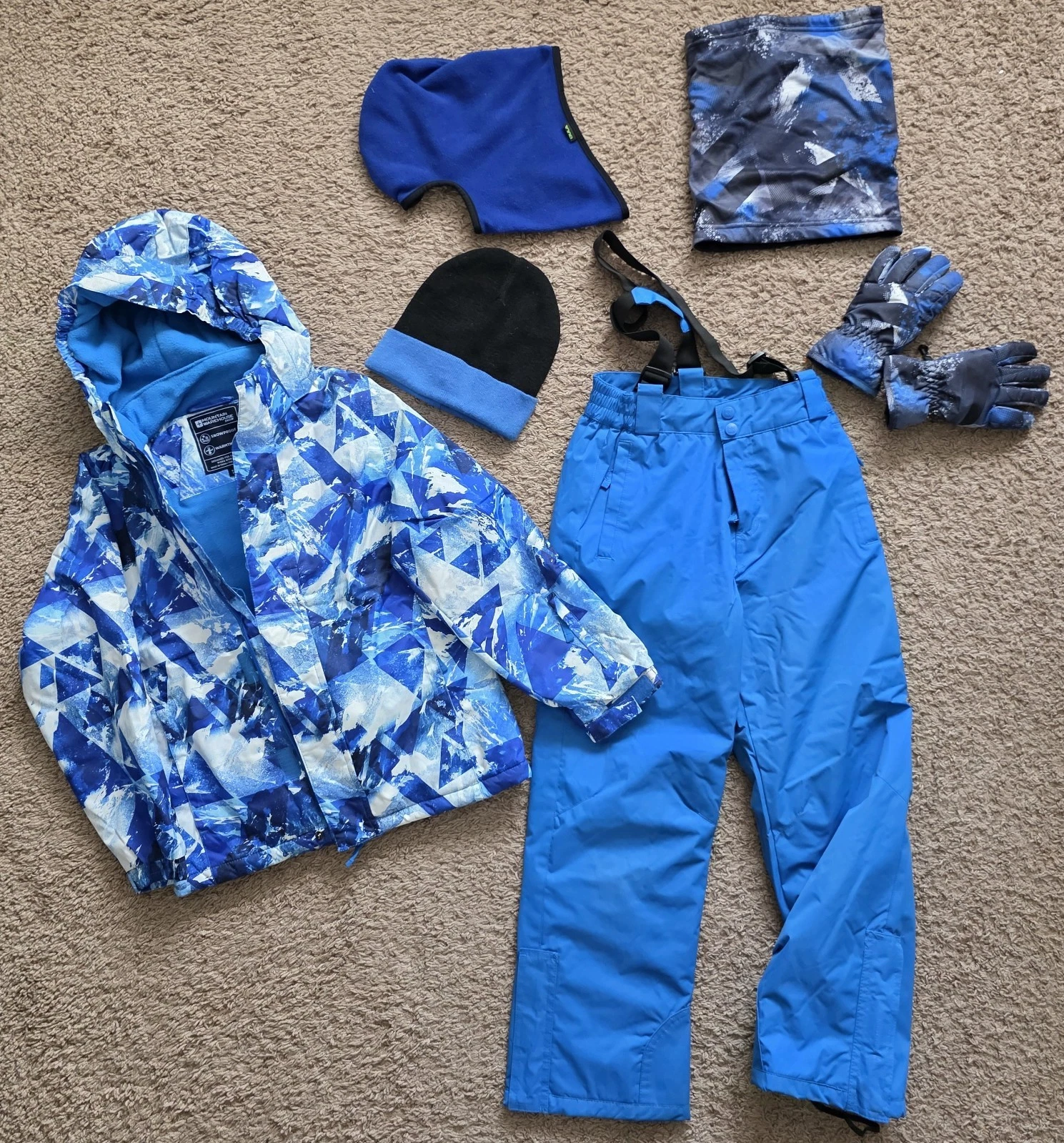 Snow Resistant Ski Jacket Pants Gloves Set Kids 9-10 YRS Mountain Warehouse