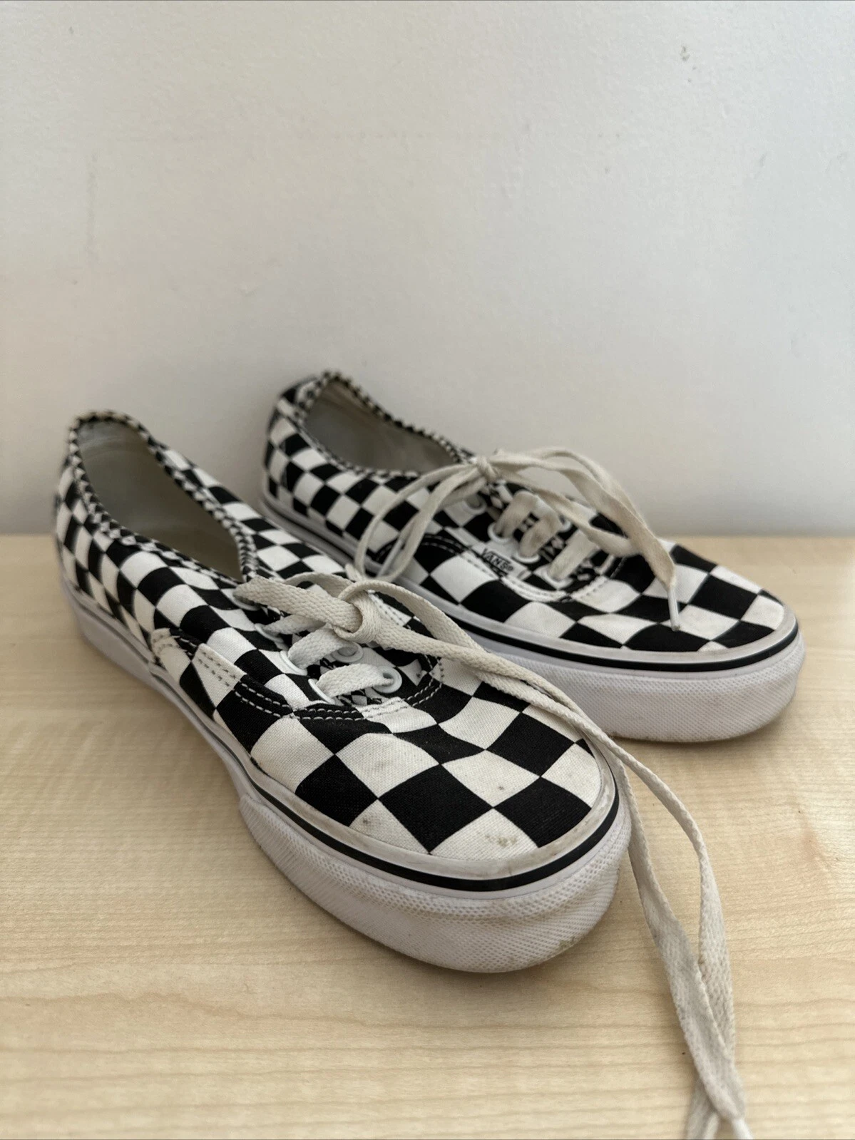 Scarpe Vans taglia 4 scacchiera check bianco nero scarpe da ginnastica skate tela ottime condizioni