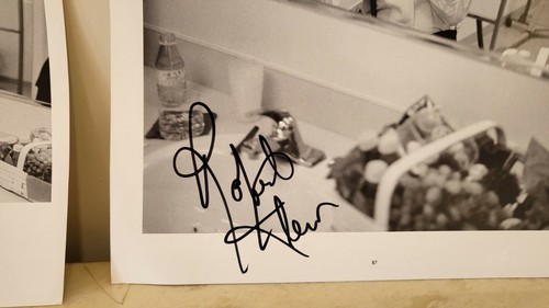 2PC LOT ROBERT KLEIN COMEDY LEGEND SIGNED AUTOGRAPHED MAGAZINE PAGE AUTHENTIC - Picture 5 of 5