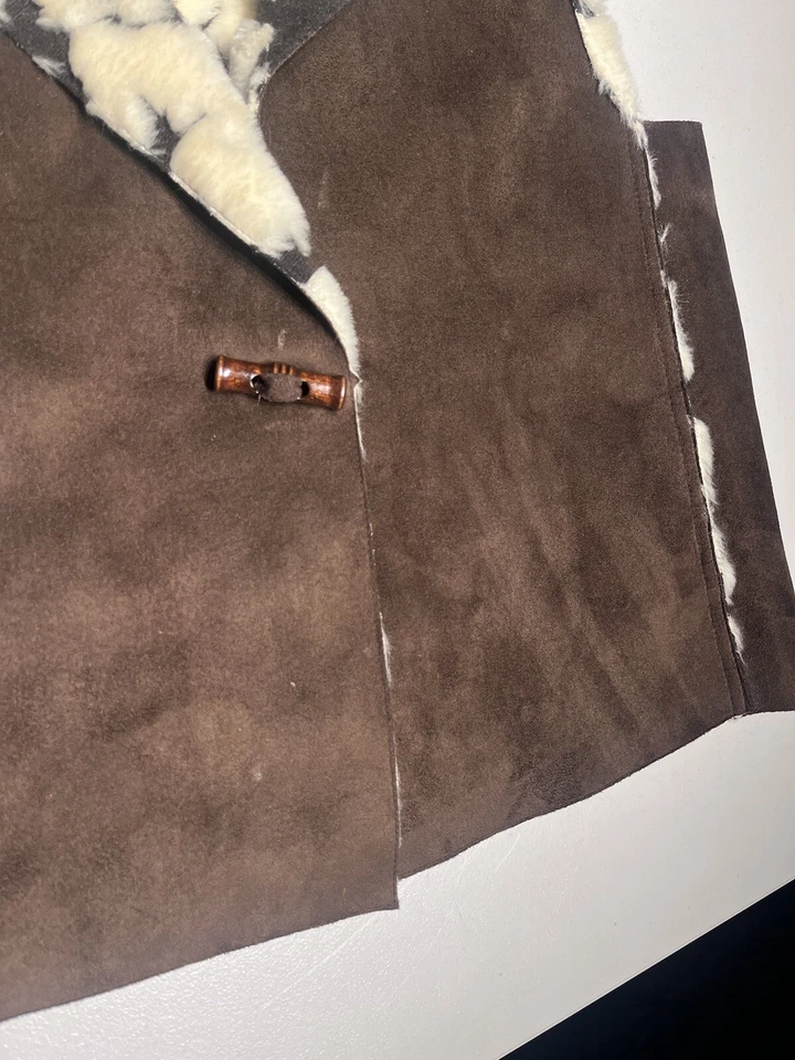 Linda Lundstrom Vest Women's 8 Brown Jacket Faux Fur Faux Suede Acrylic Poly - Image 3 of 4