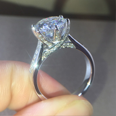 Gorgeous 2.50 CT Round Solitaire Moissanite Wedding Ring 925 Sterling Silver