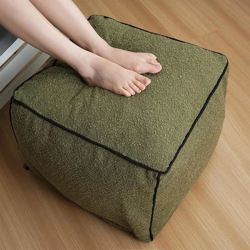 Puf moderno otomano reposapiés relleno de espuma taburete decorativo sala de estar verde nuevo Foto 2 de 4