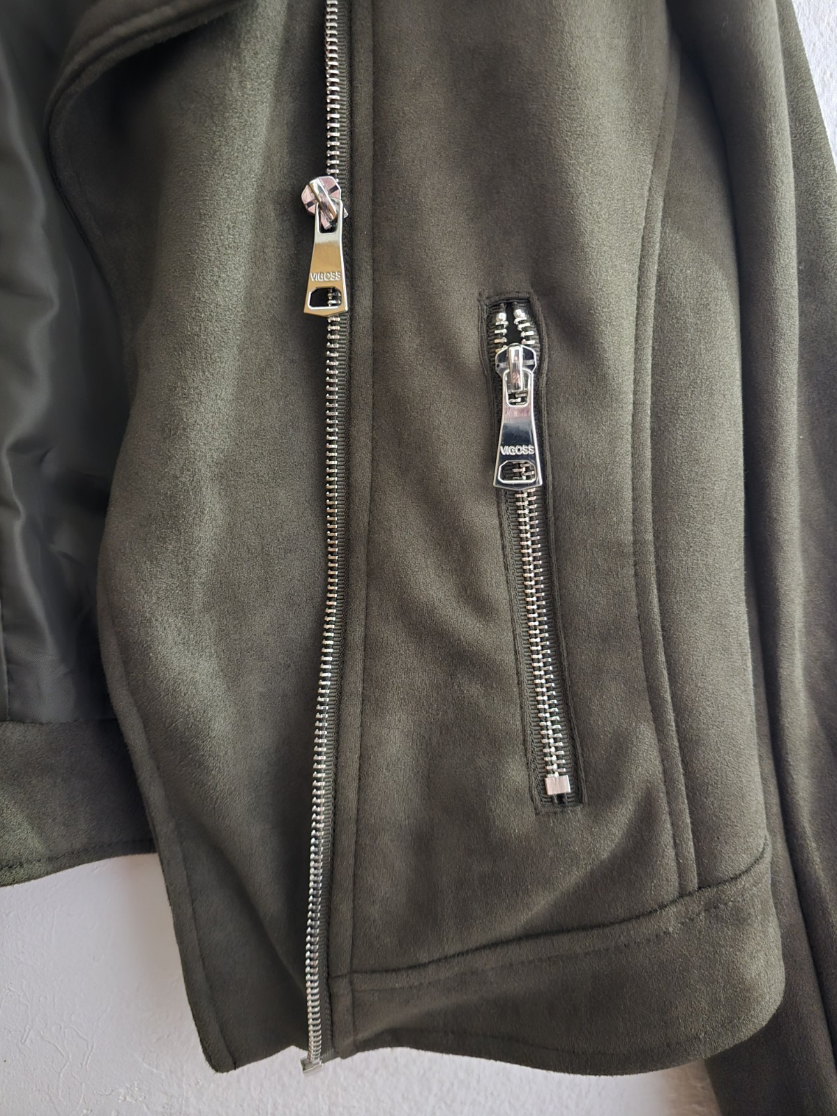 Vigoss Jacket Womens Green Faux Suede Moto Full Zip Asymmetrical Crop Biker  S