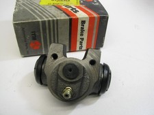 Itm 25-16300 Rear Drum Brake Wheel Cylinder For 1975-1978 Fiat 131 1979-81 Brava Itm 25-16300 Rear Drum Brake Wheel Cylinder For 1975-1978 Fiat 131 1979-81 Brava